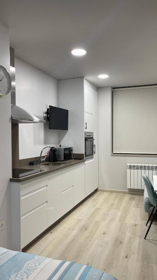 Estudio Puertas Del Orbigo Carrizo de la Ribera Ngoại thất bức ảnh